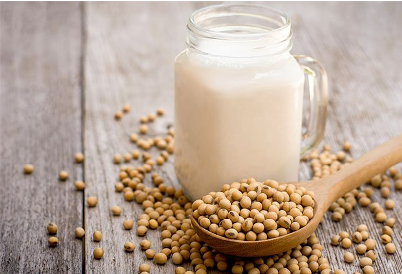 Sữa Rửa Mặt Dưỡng Ẩm Sữa Đậu Nành Kumano Soy Milk